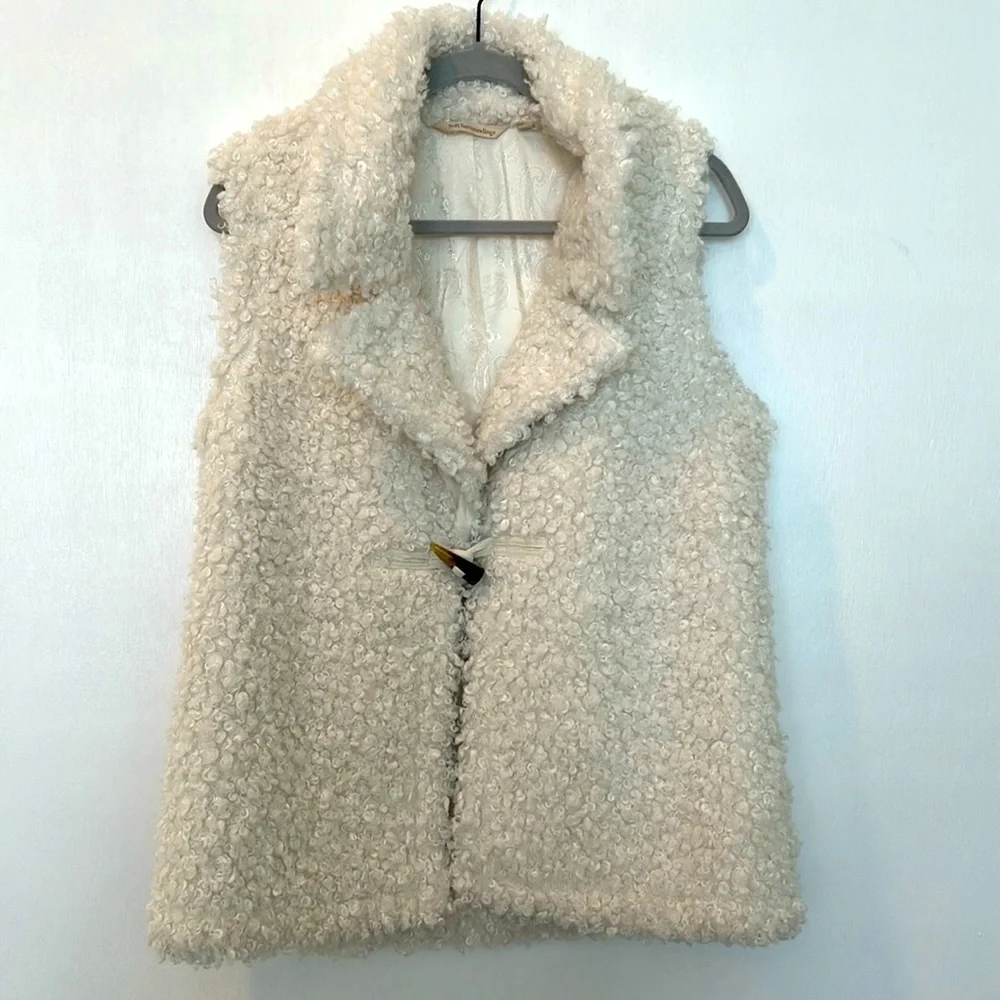 SOFT SURROUNDING TEDDY BEAR VEST WOMEN SIZE S IVORY SLEEVESLESS - Picture 2 of 12